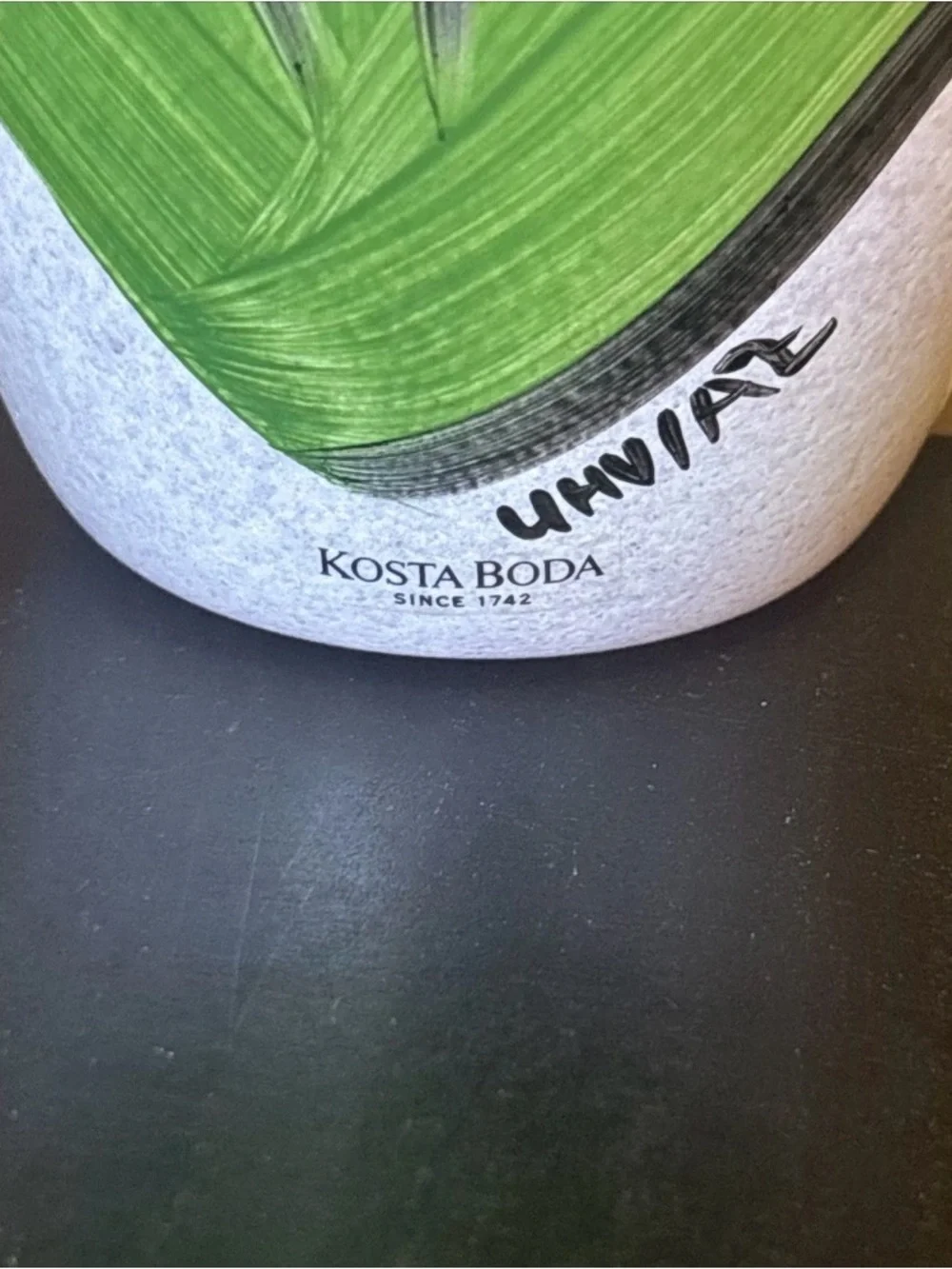 Kosta Boda Ulrica Hydman-Vallien Hand Painted Signed Glass Vase 8 In Tall